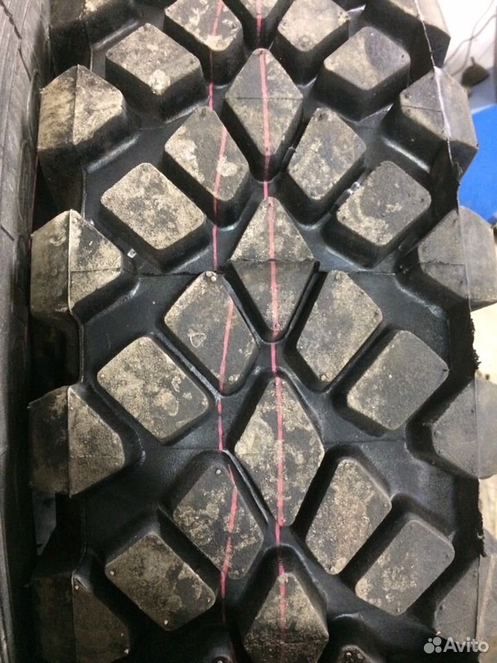 Автошина 10. 10. Шина камаз 10. 00 20. 10.