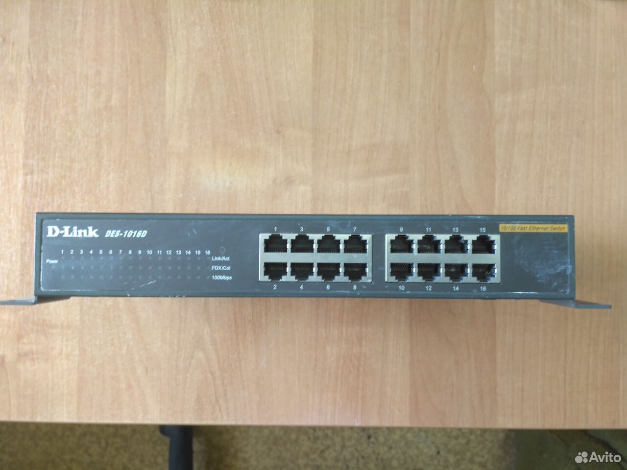 D-link des-1016d.