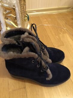 Новые Женские зимние замшевые ботинки