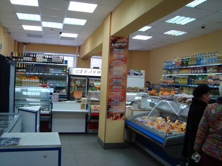 Магазин Кулинария на Комсомольской площади