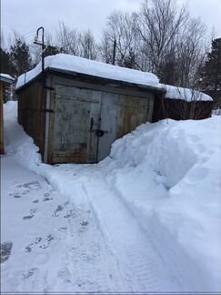 Снегоход «Буран» и гараж