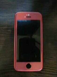 Красный iPhone 5 s