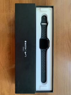 Apple Watch 3 42 mm Nike +