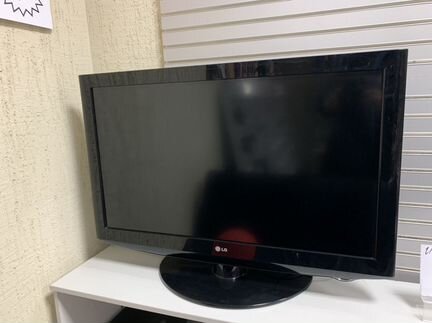 Телевизор LG 37 дюймов оригинальный