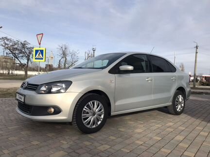 Volkswagen Polo 1.6 AT, 2011, 142 000 км