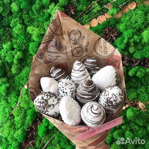 Клубничный букет