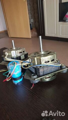 Продам 2 двигателя от стиральной машины