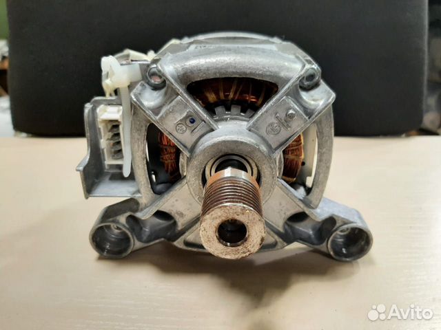 Двигатель для см Electrolux EWW 167580 W