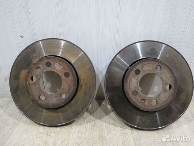 Диск тормозной передний Volkswagen Polo