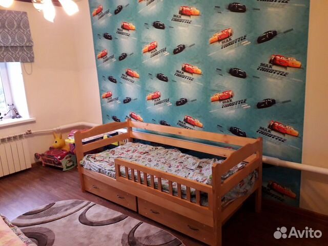Детская кровать из массива