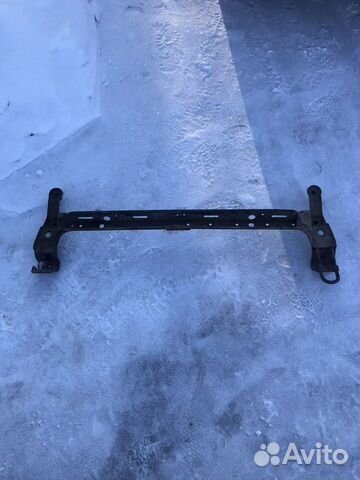 Продаю рамку под радиатор на Фольксваген Пассат В4