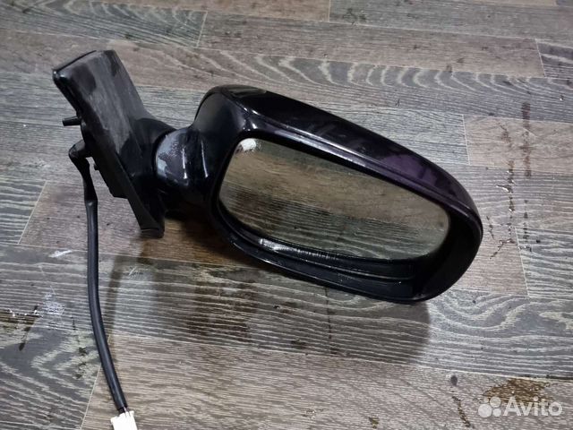 Зеркало боковое правое toyota corolla e150