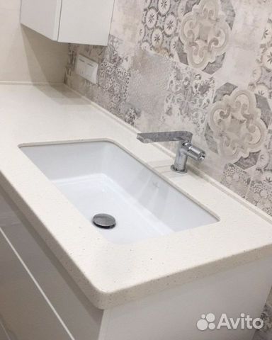 Столешница из искусственного камня