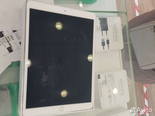 Планшет apple iPad air 2020
