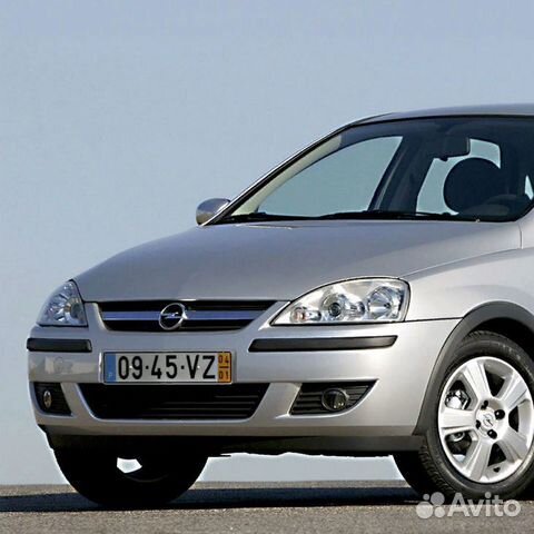 Бампер передний в цвет Opel Corsa C (2003)