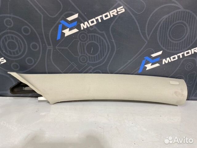 Обшивка салона правая Volkswagen Passat Variant B6