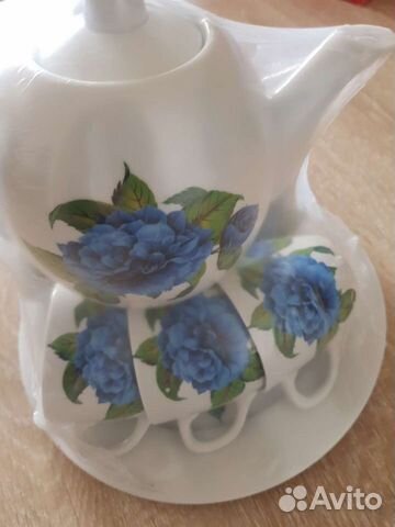 Чайный сервиз,новый,упакован,Россия