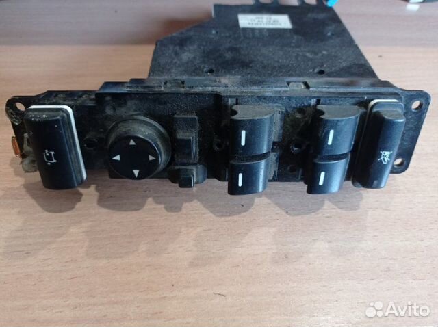 Блок кнопок стеклоподъемников Land Rover Range