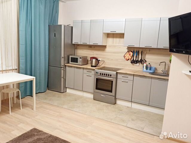 

2-к. квартира, 70 м², 17/17 эт.