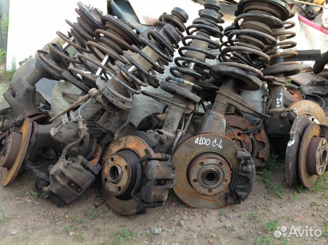 Ауди 100 С 4 1992 г. в. стойка передняя в сборе