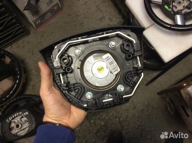 Airbag подушка в руль на Ford Focus 2 оригинал Airbag подушка в руль на Ford Focus 2 оригинал
