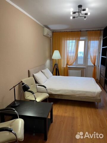 

1-к. квартира, 42 м², 1 кровать