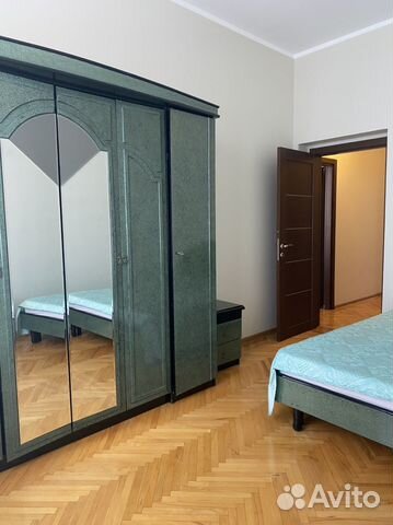 

2-к. квартира, 62 м², 2 кровати