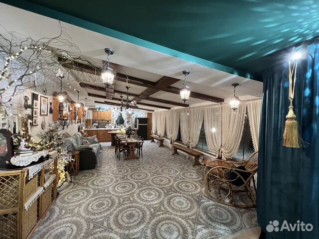 

5-к. коттедж, 200 м²