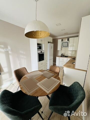 

2-к. квартира, 60 м², 8/10 эт.
