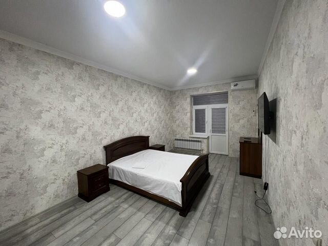 

1-к. квартира, 50 м², 3/4 эт.