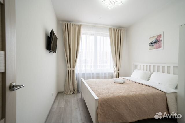 

1-к. квартира, 32 м², 9/10 эт.