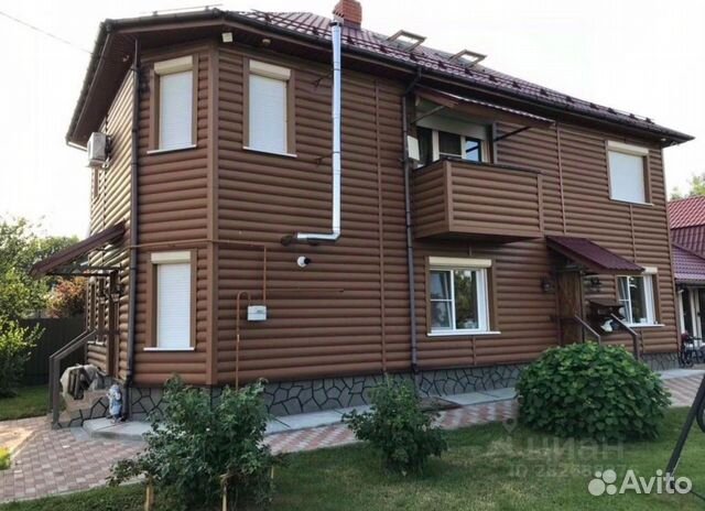 

Дом 450 м² на участке 20 сот.