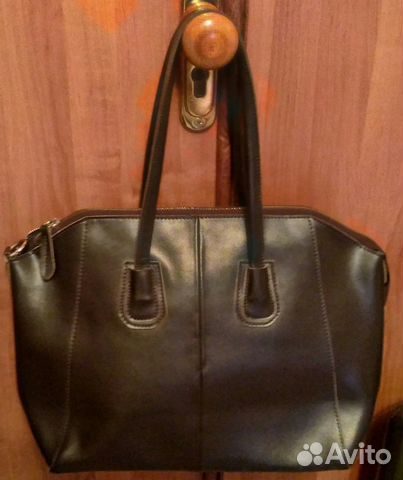 Сумка givenchy коричневая. Новая Сумка givenchy коричневая. Новая