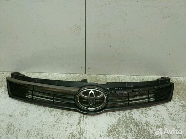 Решетка радиатора Toyota Camry 55