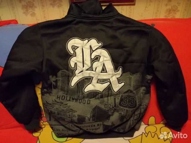 Тёплая кенгурушка с капюшоном Тёплая кенгурушка с капюшоном