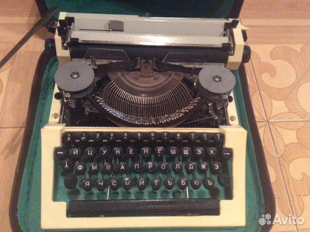 Печатная машинка СССР Москва Optex Печатная машинка СССР Москва Optex