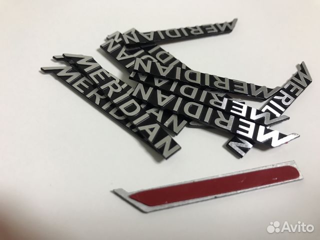 Эмблема шильдик меридиан акустика Meridian