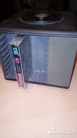 Блок-бокс для магнитофоных кассет