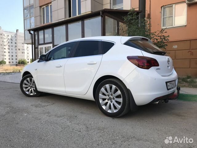 Opel Astra 1.6 AT, 2010, 140 000 км