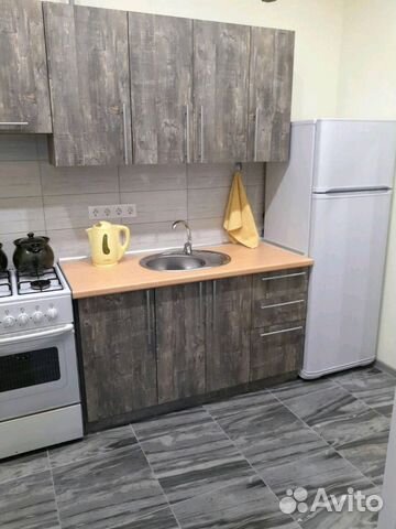 1-к квартира, 40 м², 3/5 эт. 1-к квартира, 40 м², 3/5 эт.