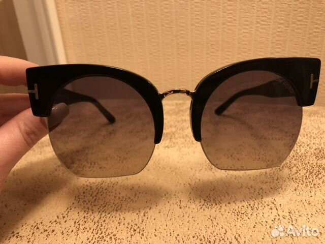 Солнцезащитные очки TOM ford