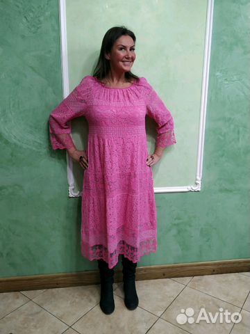 Красивые платья на пышных модниц из Италии