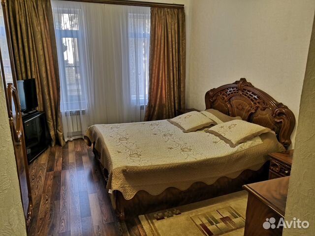 2-к квартира, 60 м², 1/1 эт.