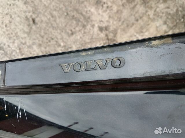 Крыло Volvo XC90 правое переднее оригинал Крыло Volvo XC90 правое переднее оригинал