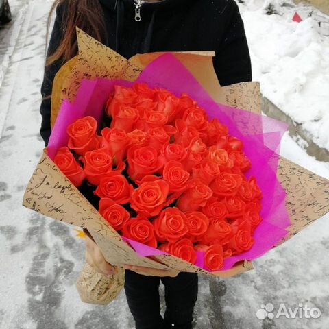 Розы коралловые 51 шт Доставка цветов