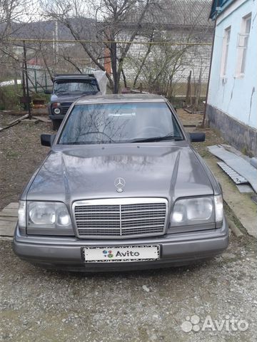 Mercedes-Benz W124 2.3 МТ, 1993, 300 000 км