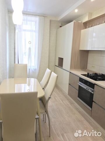 1-к квартира, 42 м², 7/10 эт.