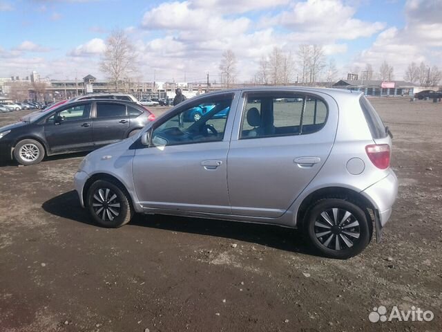 Toyota Vitz 1.0 AT, 2000, 140 000 км