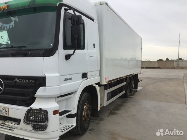 Mersedes-Benz actros 2546