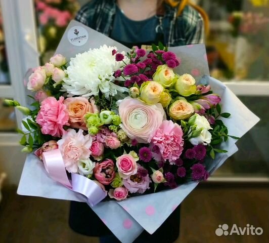 Букет из роз сборный с доставкой за час